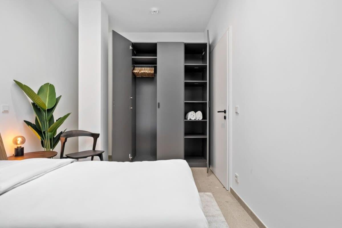 Luxurious 2Br Apt With Balcony In Luxembourg Apartment Bagian luar foto