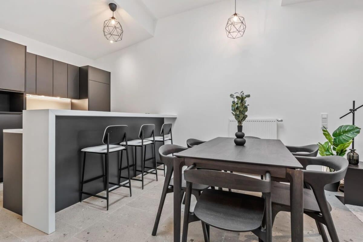 Luxurious 2Br Apt With Balcony In Luxembourg Apartment Bagian luar foto