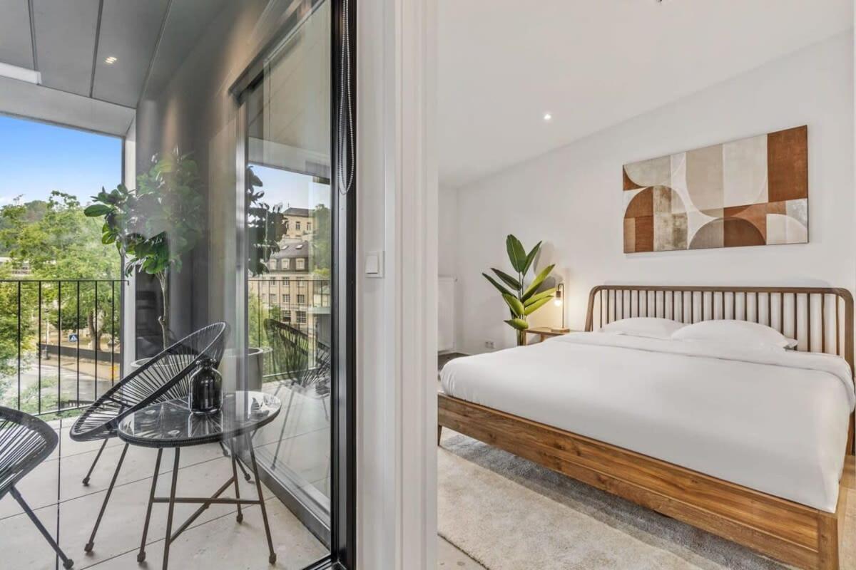 Luxurious 2Br Apt With Balcony In Luxembourg Apartment Bagian luar foto
